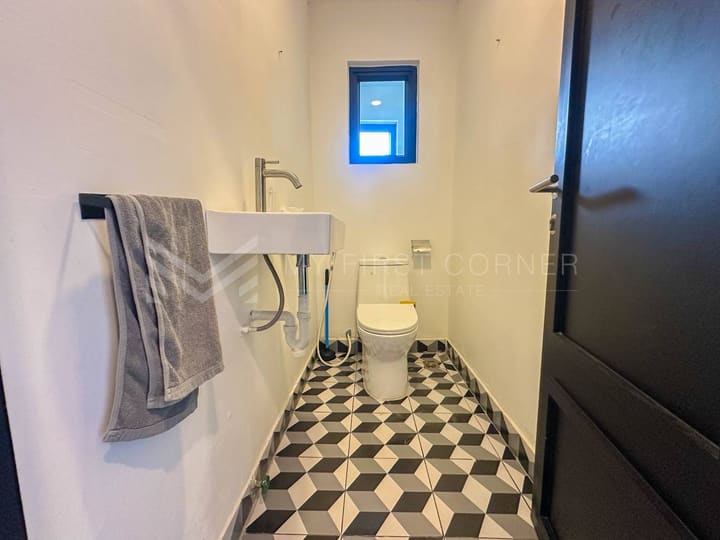 Modern 3-Bedroom Renovated House for Rent in BKK1