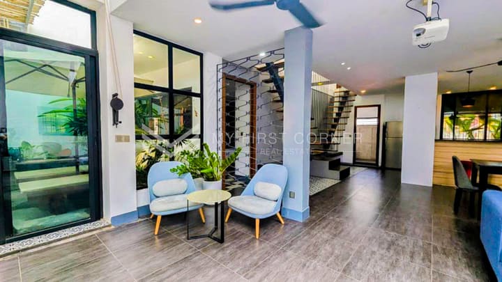 3-Bedroom Stunning Apartment for rent at 7 Makara Daun Penh Area