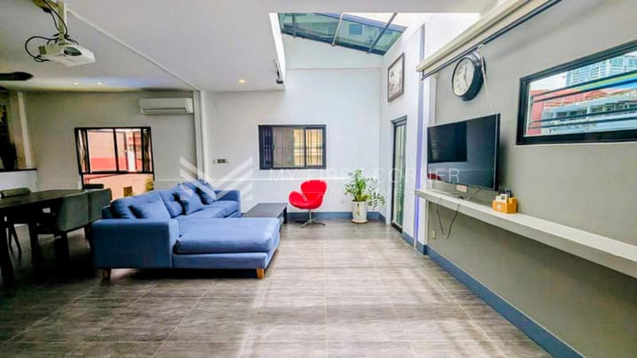 3-Bedroom Stunning Apartment for rent at 7 Makara Daun Penh Area
