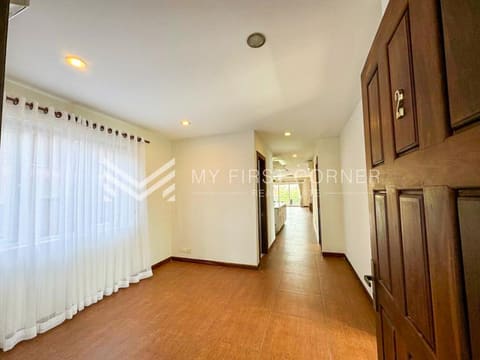 Modern 3-bedroom Apartment For Rent in Russian Market Area