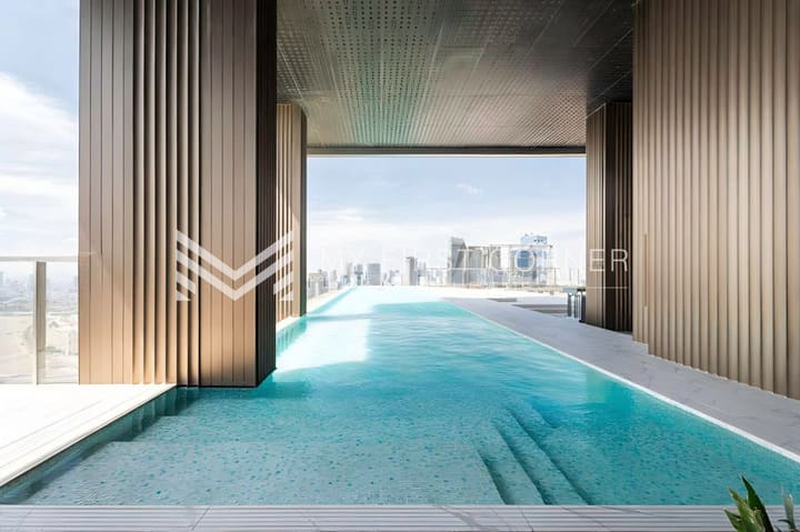 Luxurious Penthouse 3-Bedroom For Rent