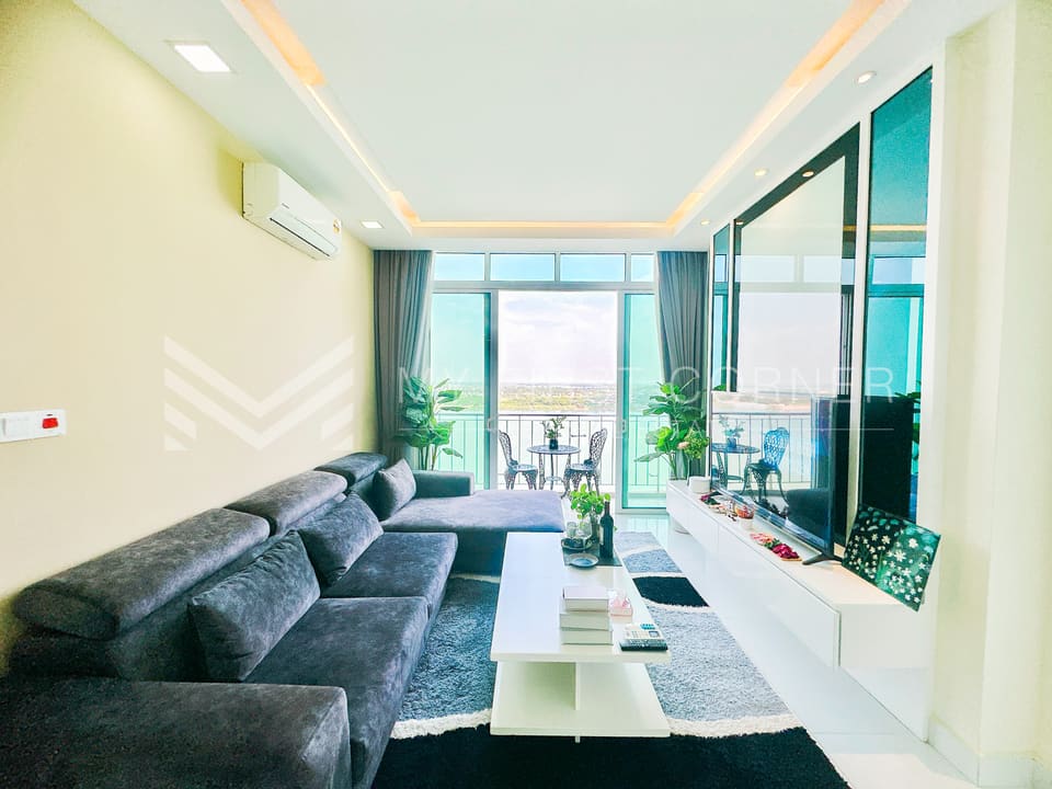 3-Bedroom Condo For Rent at Chroy Chongvar