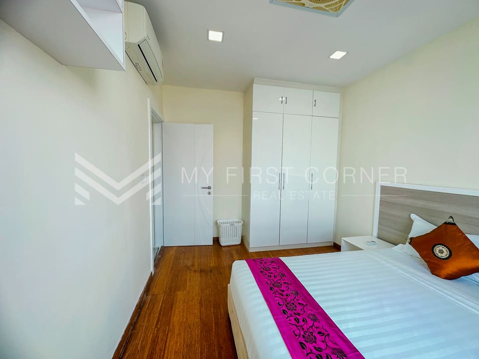 3-Bedroom Condo For Rent at Chroy Chongvar