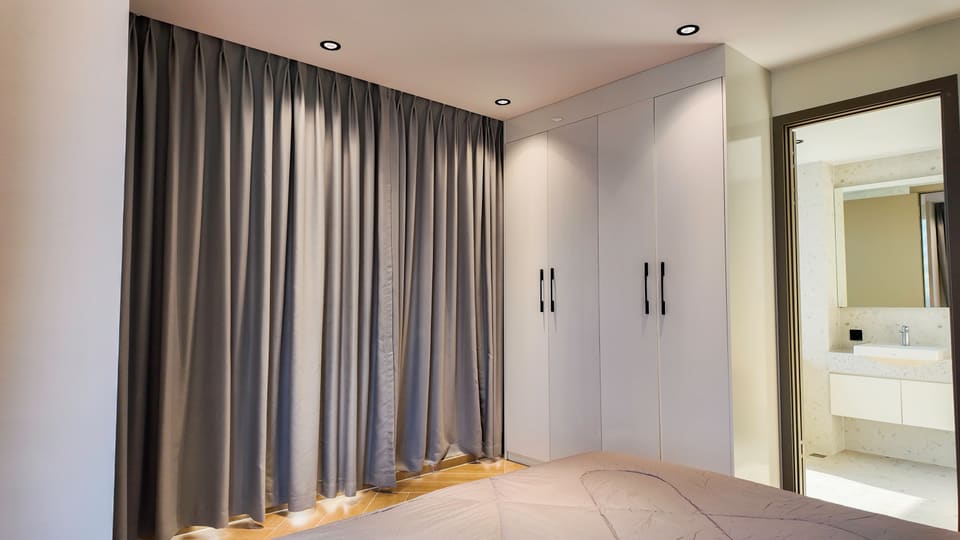 3-Bedroom Condo in BKK1