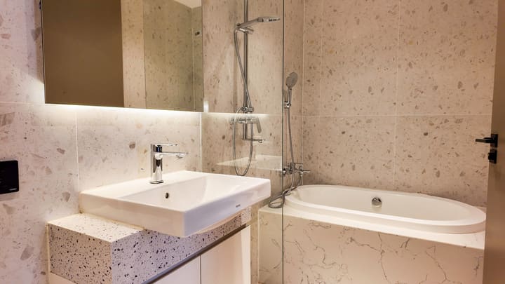 3-Bedroom Condo in BKK1