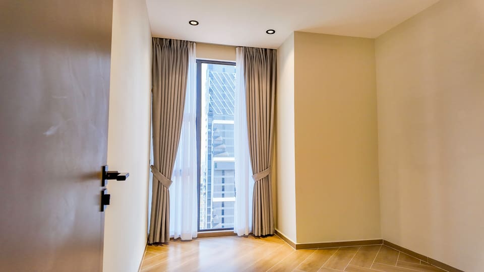 3-Bedroom Condo in BKK1