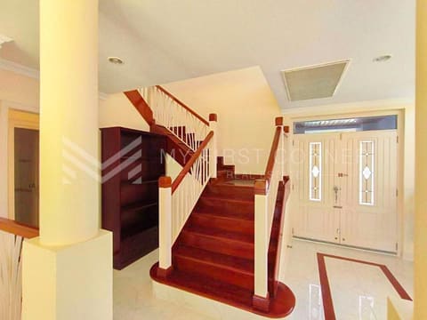 3-bedroom Private Villa For Rent