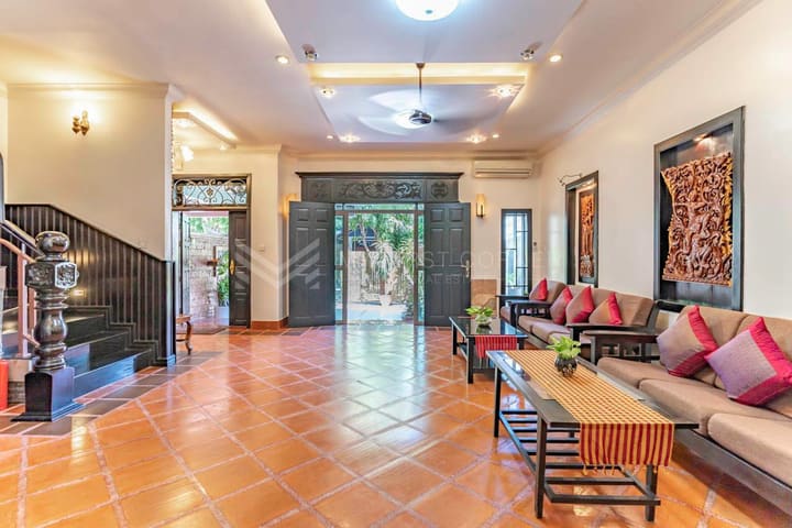 4Bedroom Twin Villa for rent in Tonle Bassac Garden City