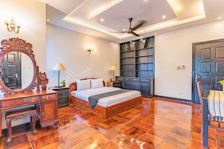 4Bedroom Twin Villa for rent in Tonle Bassac Garden City