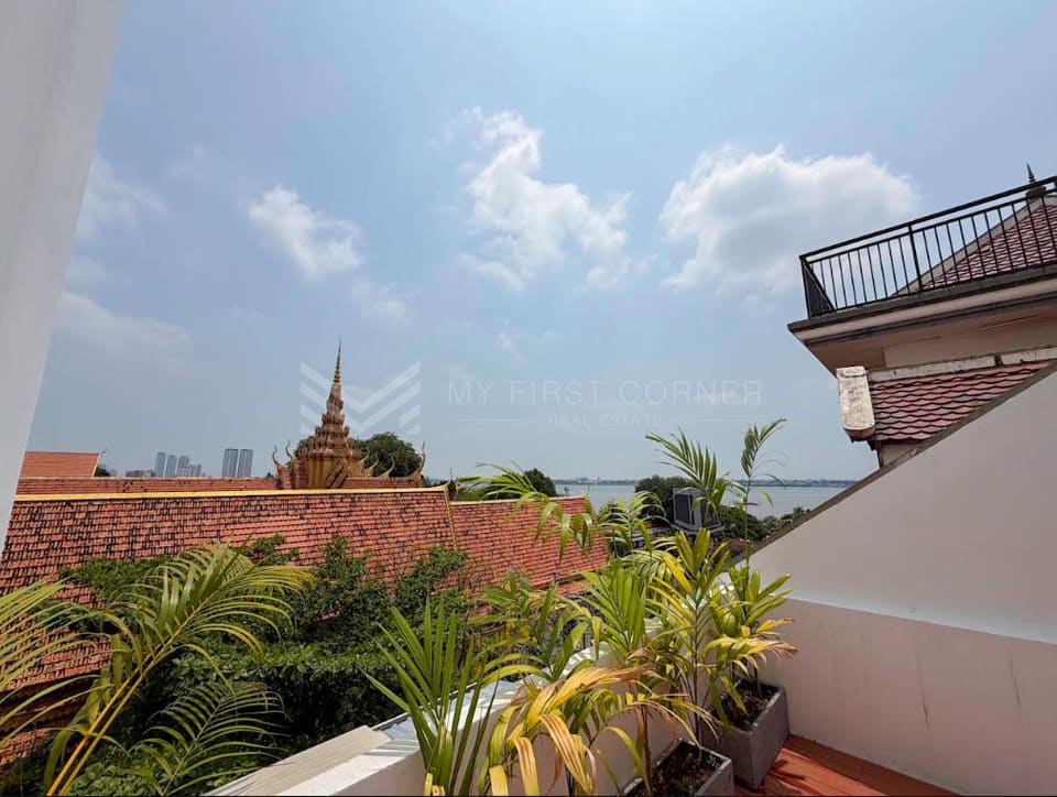 For rent entrance duplex 4 bedroom apartment