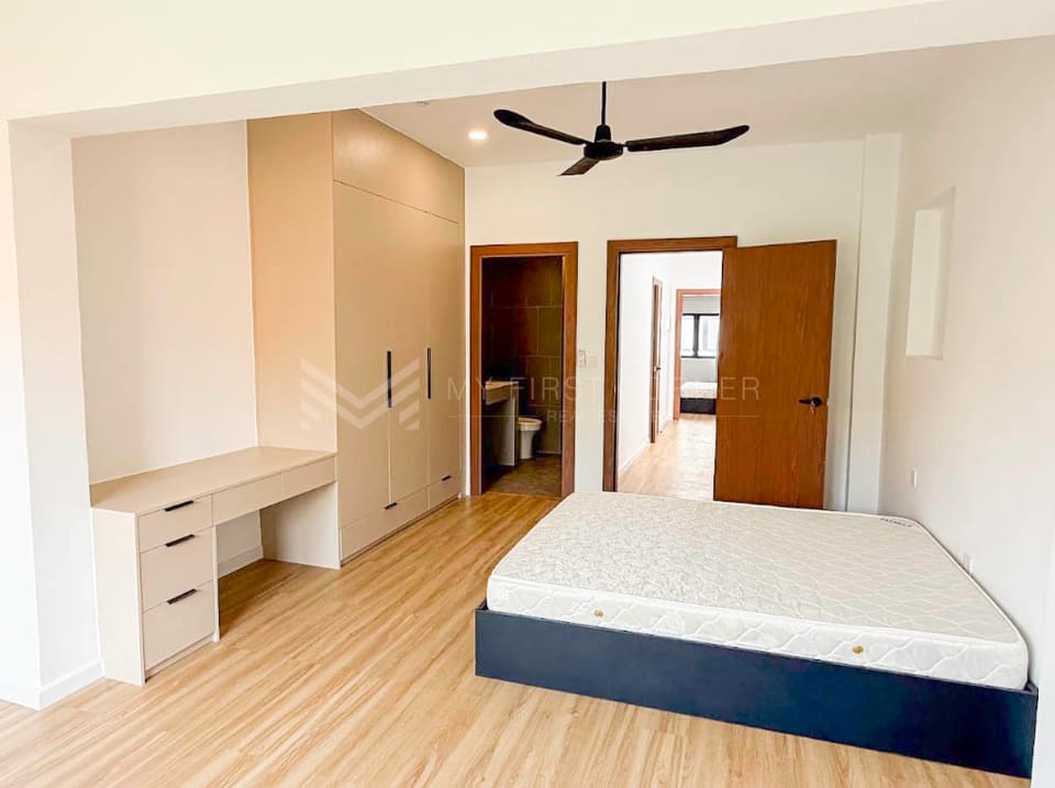 For rent entrance duplex 4 bedroom apartment