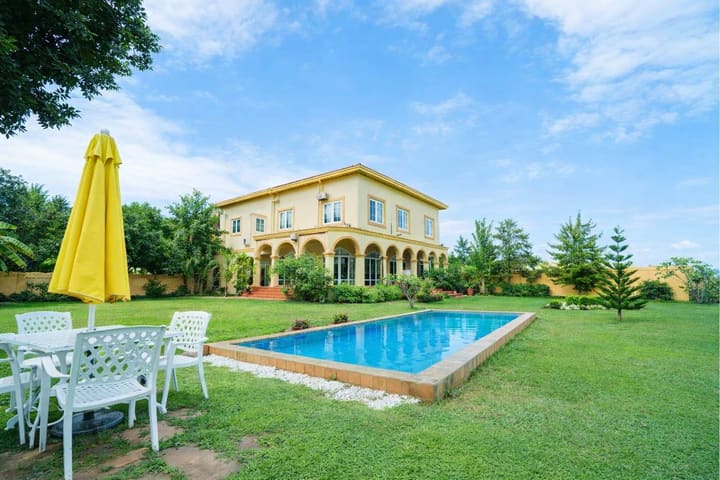 Modern 4BR Villa in Kien Svay For Sale