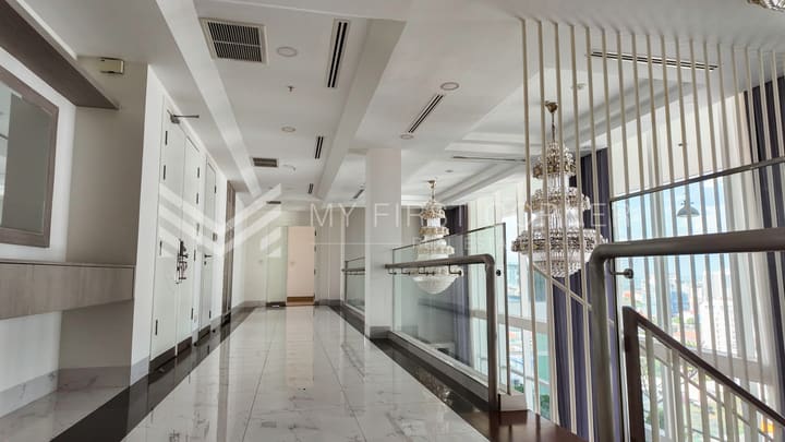 5 Bedroom Penthouse in BKK1 For Rent