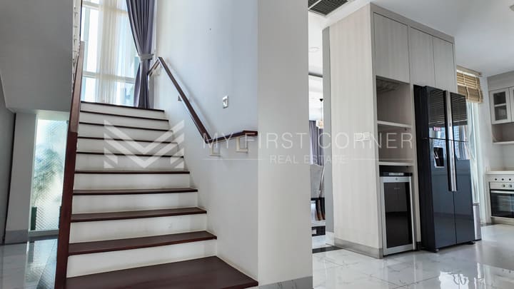 5 Bedroom Penthouse in BKK1 For Rent