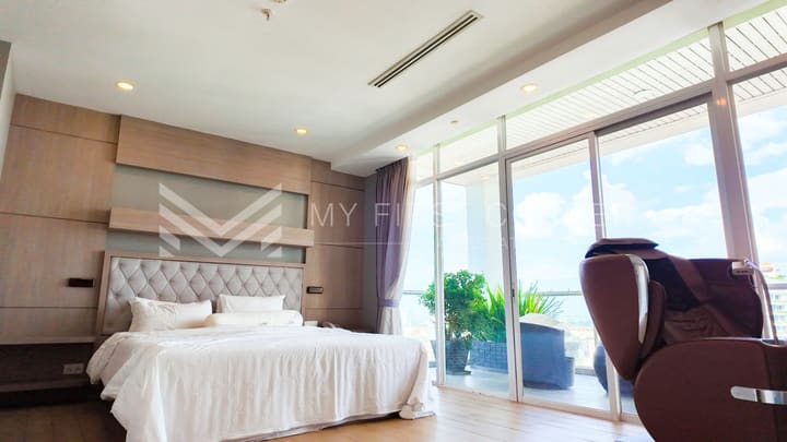 5 Bedroom Penthouse in BKK1 For Rent