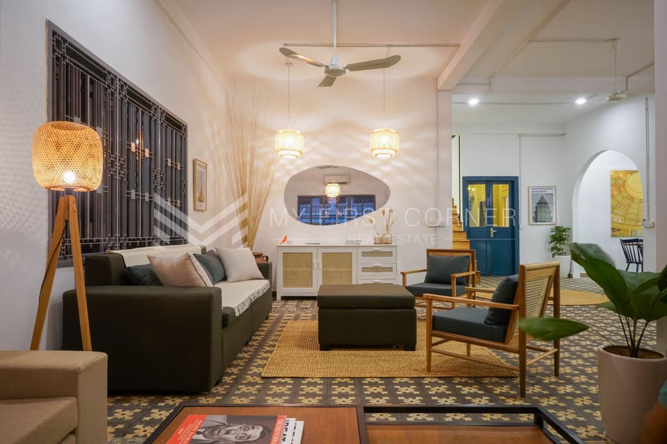 Modern 5-Bedroom Renovated House for Rent in Daun Penh