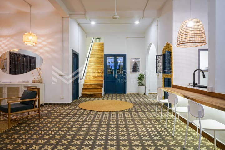 Modern 5-Bedroom Renovated House for Rent in Daun Penh