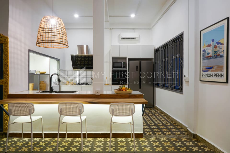 Modern 5-Bedroom Renovated House for Rent in Daun Penh