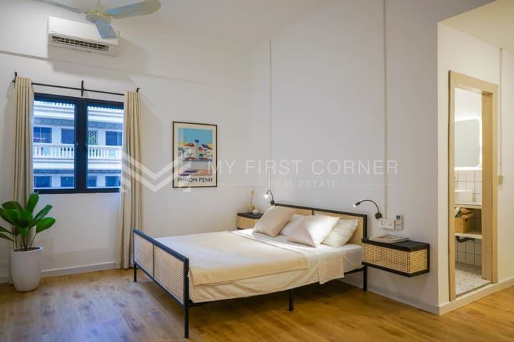 Modern 5-Bedroom Renovated House for Rent in Daun Penh