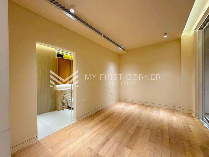 Exclusive Pool Villa in Phnom Penh – Luxury Real Estate Cambodia – $1.5 Million