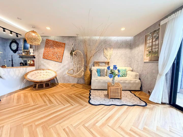 Beautiful 2bedroom apartment for rent in Urban Village 2 very good location near Aeon3
