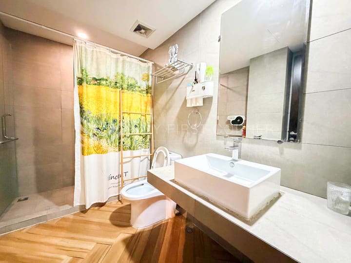 Beautiful 2bedroom apartment for rent in Urban Village 2 very good location near Aeon3