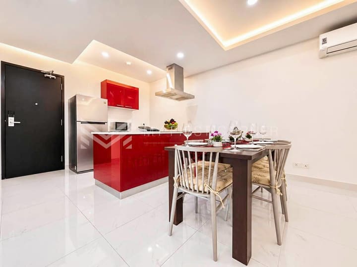 Spacious Three bedroom service apartment for rent in BKK1