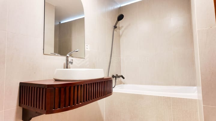 Apartment in BKK 1, photograph 7