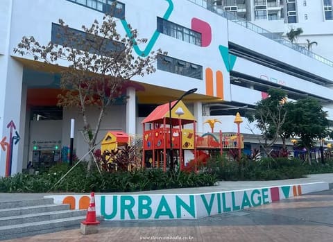 Condo in Chak Angrae Leu, photograph 8