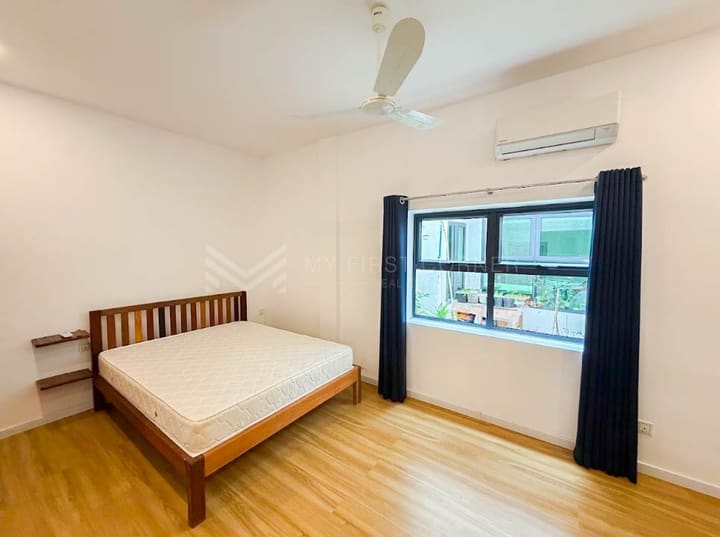 Apartment in Tonle Bassac, photograph 2
