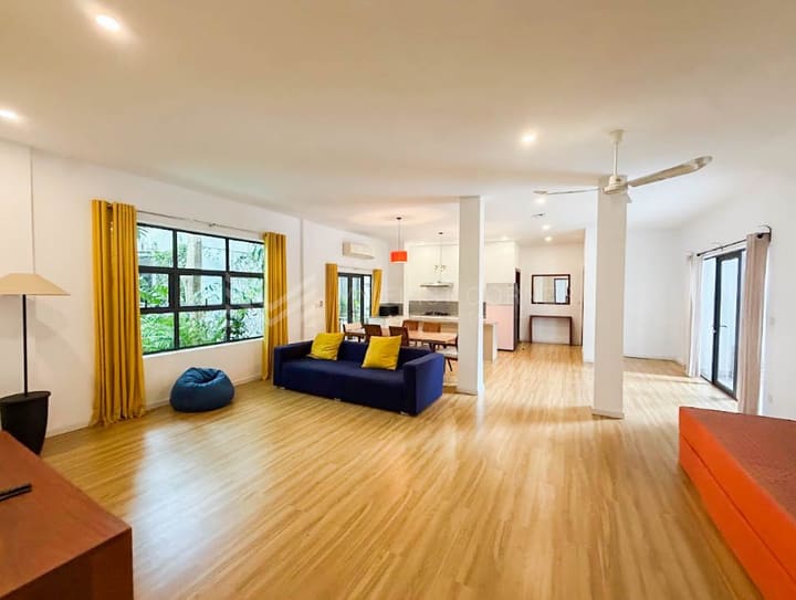 Apartment in Tonle Bassac, photograph 10