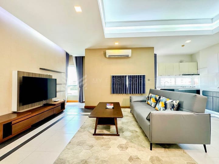 Apartment in BKK 1, photograph 1