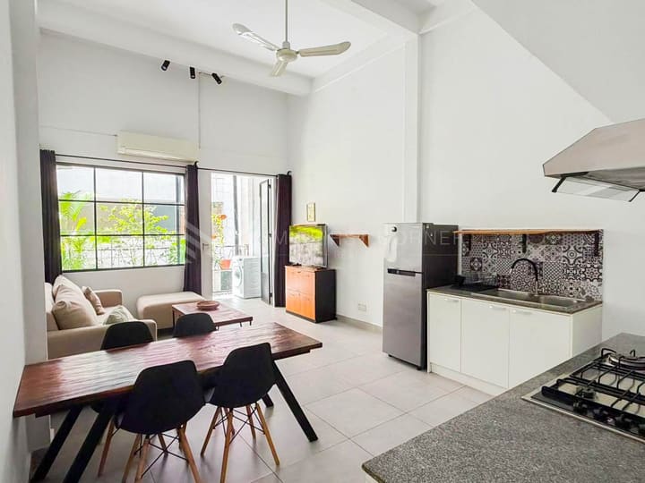 Apartment in Chaktomuk, photograph 1