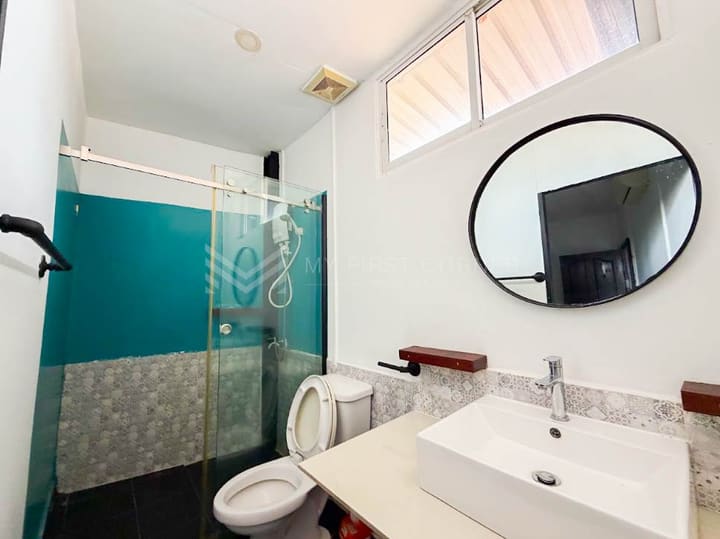 Apartment in Tonle Bassac, photograph 7