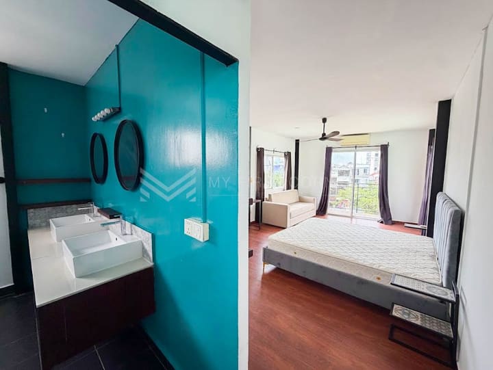Apartment in Tonle Bassac, photograph 10