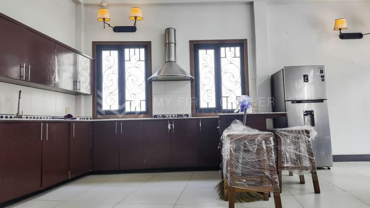 House in Chaktomuk, photograph 8
