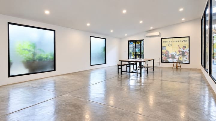 Commercial in Chak Angrae Leu, photograph 4