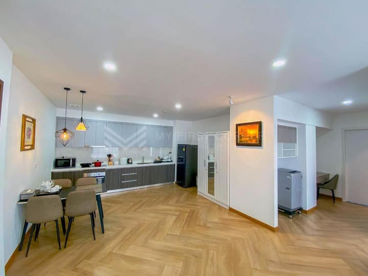 Apartment in BKK 1, photograph 5