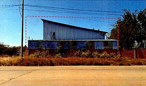 Land & Warehouse in Bakakhaenga, Phnom Penh (photo 1)