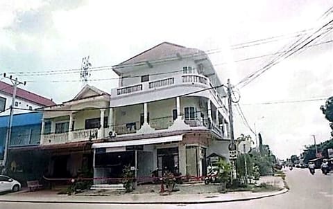 Land & Commercial Building in Svay Dangkum, Siem Reap (photo 1)