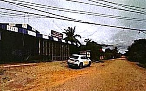 Land & Warehouse in Samraong, Oddar Meanchey (photo 2)